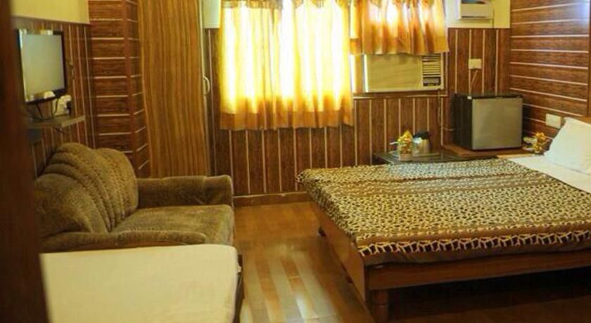 The Golden Oak Otel Rāipur Dış mekan fotoğraf
